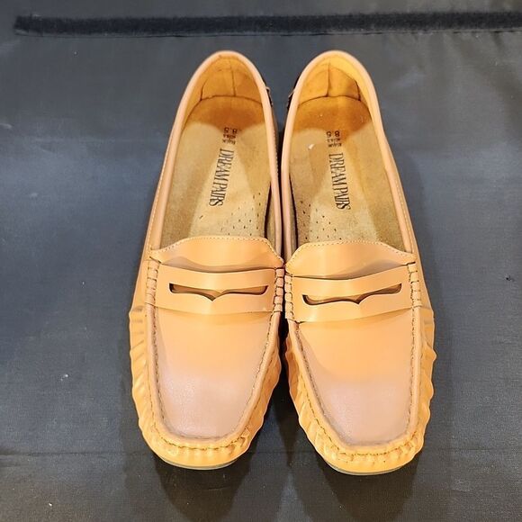 BRAND NEW DREAM PAIRS WOMEN'S SLIP-ON ROUND-TOE LOAFERS - Picture 2 of 16